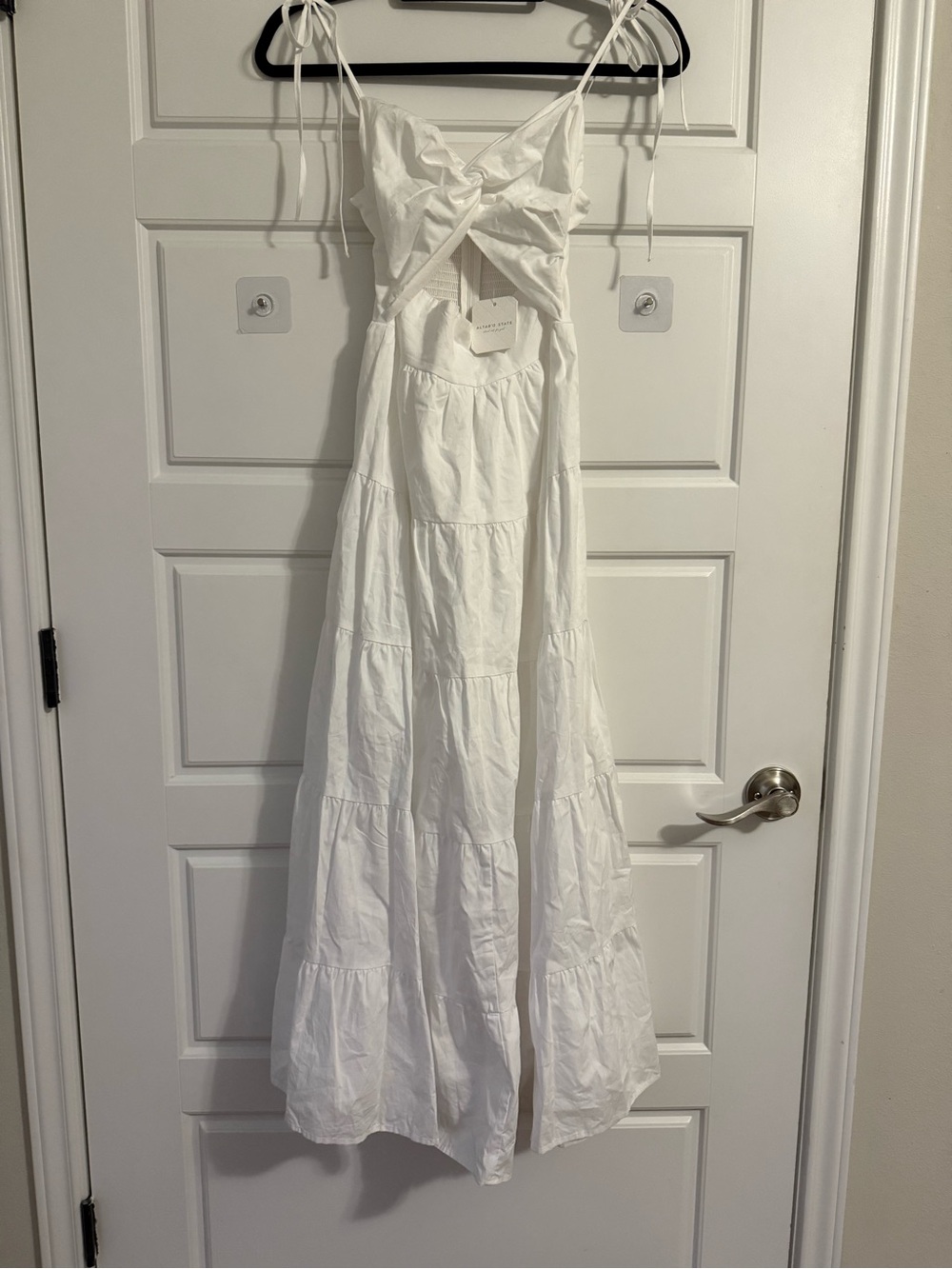 NWT Altar'd State White Tie-Shoulder Tiered Maxi Dress